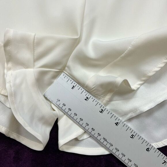 Cupcakes and Cashmere Lancer Cream White Flounce Ruffle High Waisted Shorts 6 - Picture 5 of 11